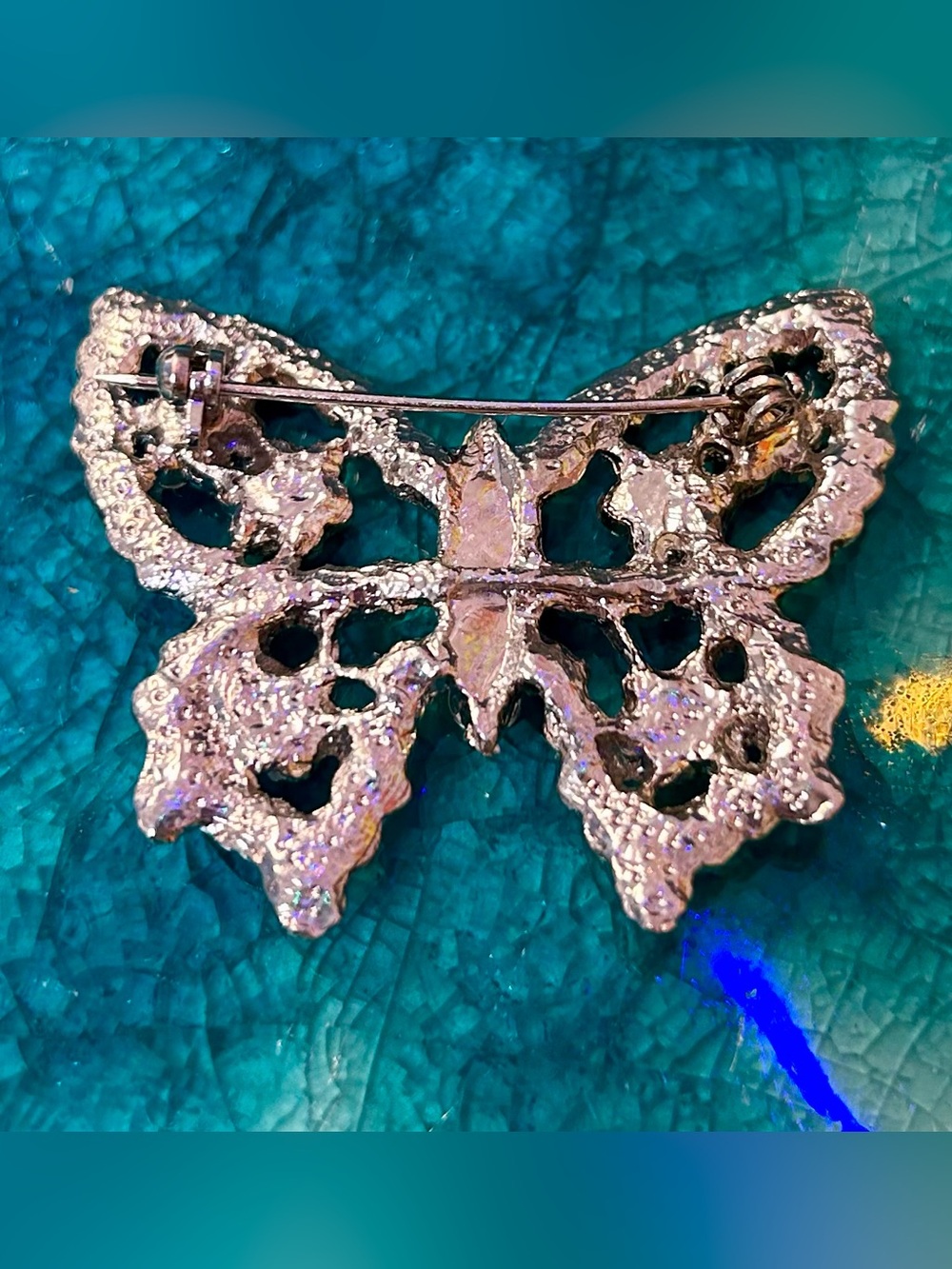 Vintage Rhinestone Butterfly Brooch Pin - Picture 4 of 6